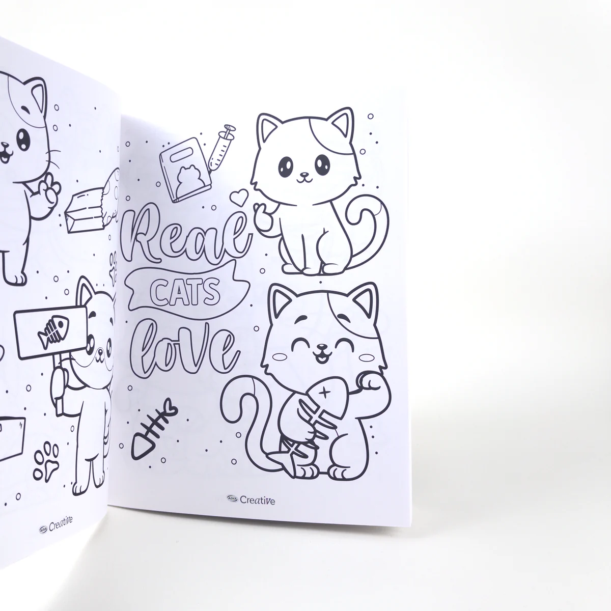 Vista adicional de Libro para Colorear Adix Creative — Cat Lovers Kawaii